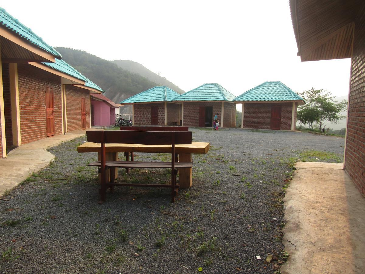 Chomdoy Bungalow & Restaurant Luang Namtha Eksteriør bilde
