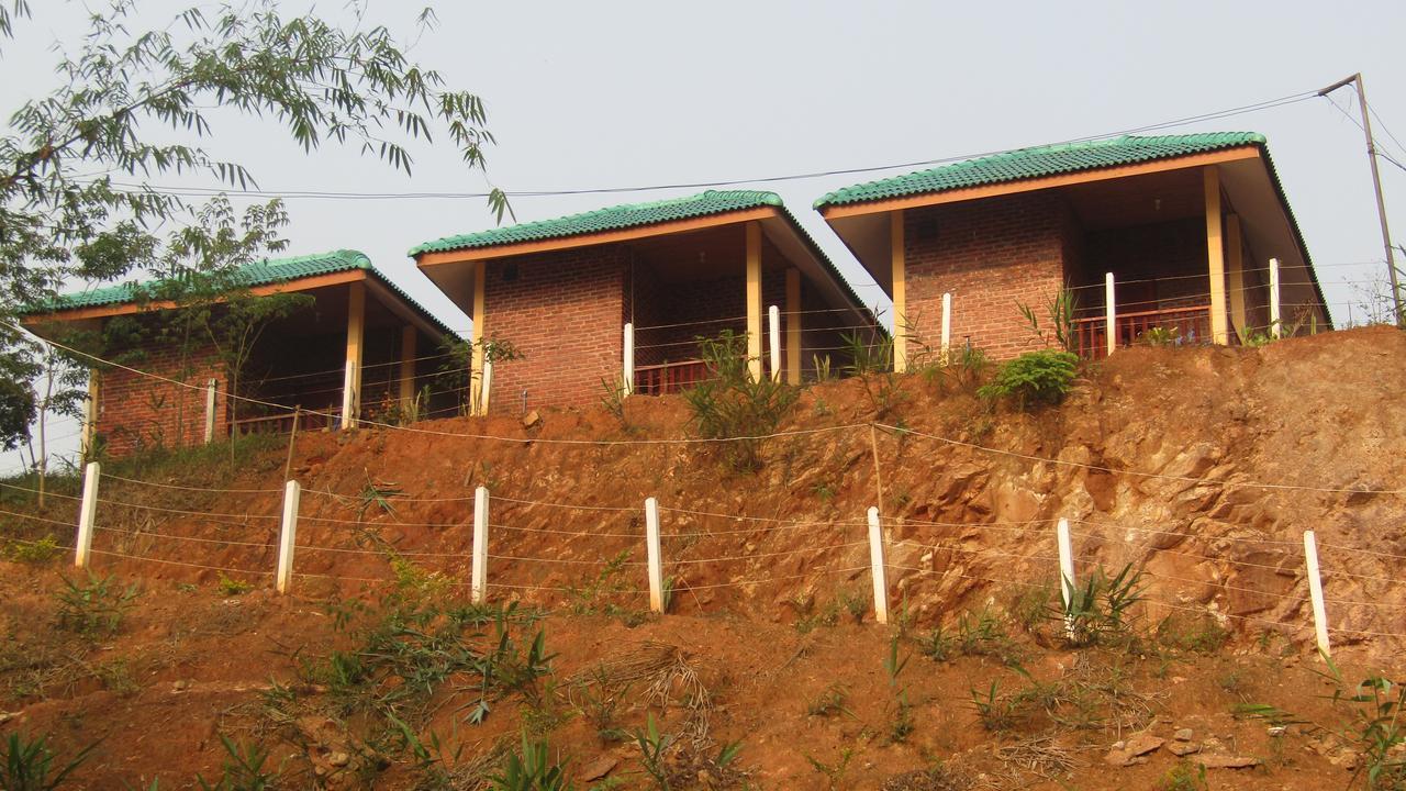 Chomdoy Bungalow & Restaurant Luang Namtha Eksteriør bilde